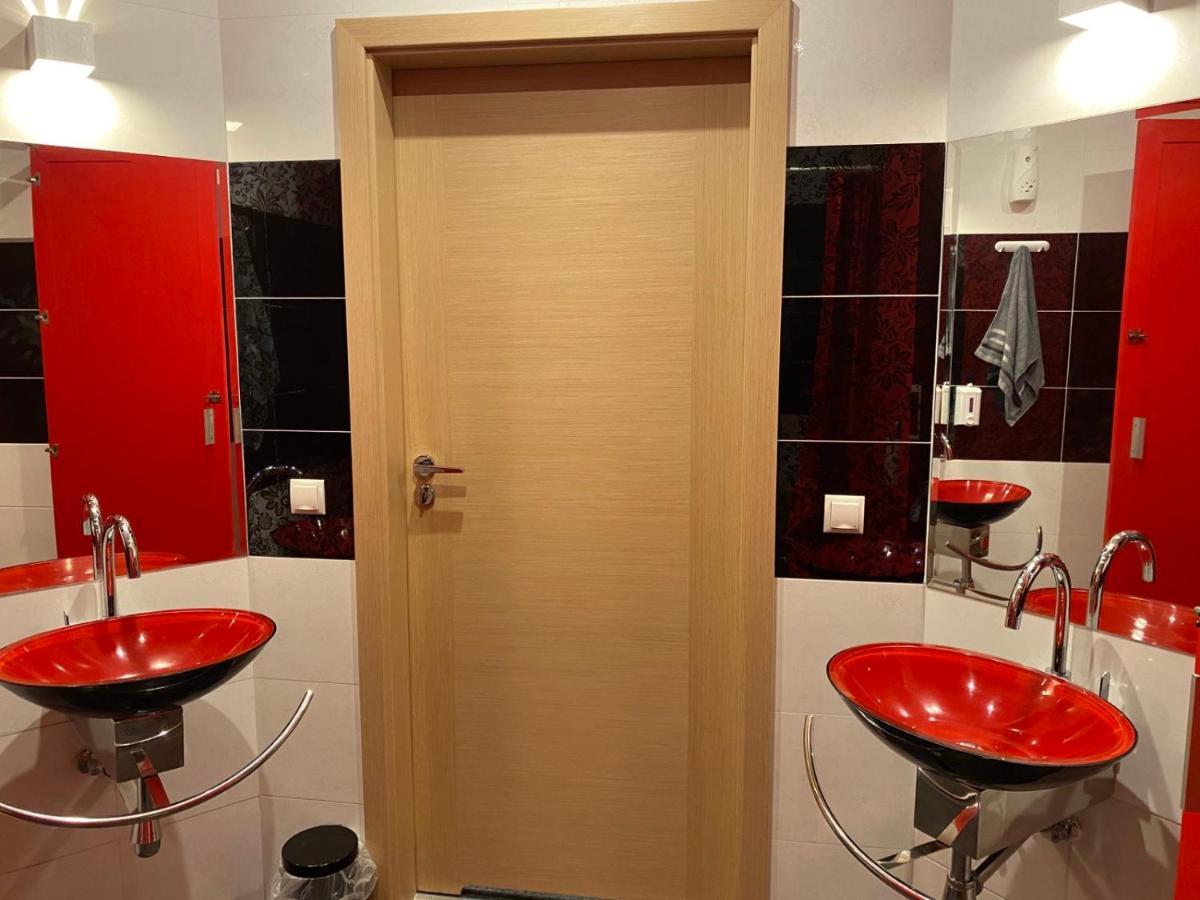 Hostel Galaxy Гданск Екстериор снимка