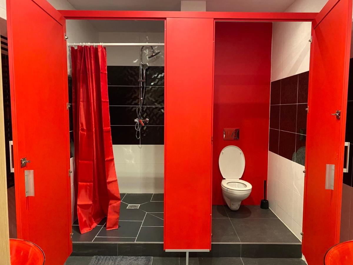 Hostel Galaxy Гданск Екстериор снимка