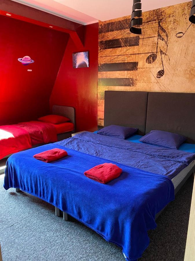 Hostel Galaxy Гданск Екстериор снимка